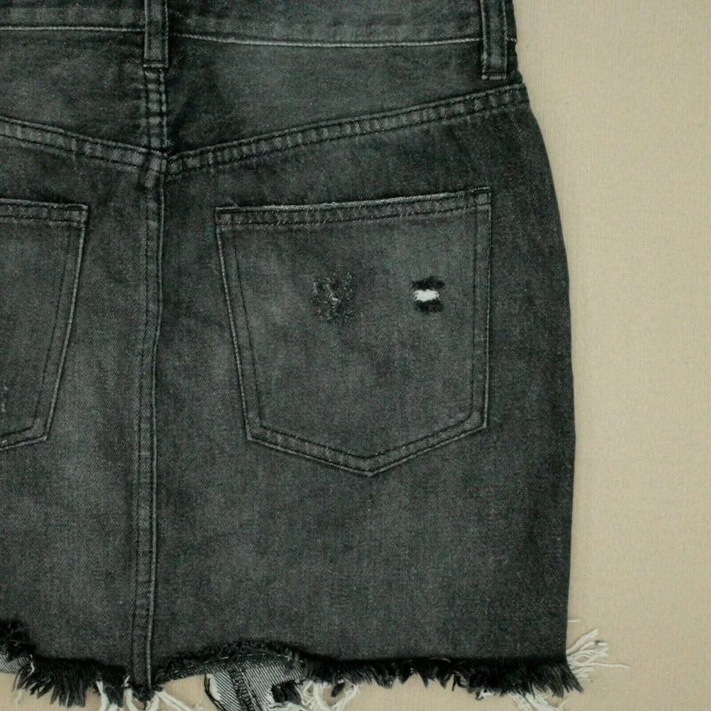 Free People We The Free Relaxed & Destroyed Skirt Women's Size 26 Black Denim